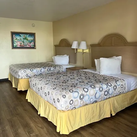 Hole Inn The Wall Hotel - Fort Walton Beach - Sunset Plaza - Nearby Beaches & Hurlburt Exterior photo