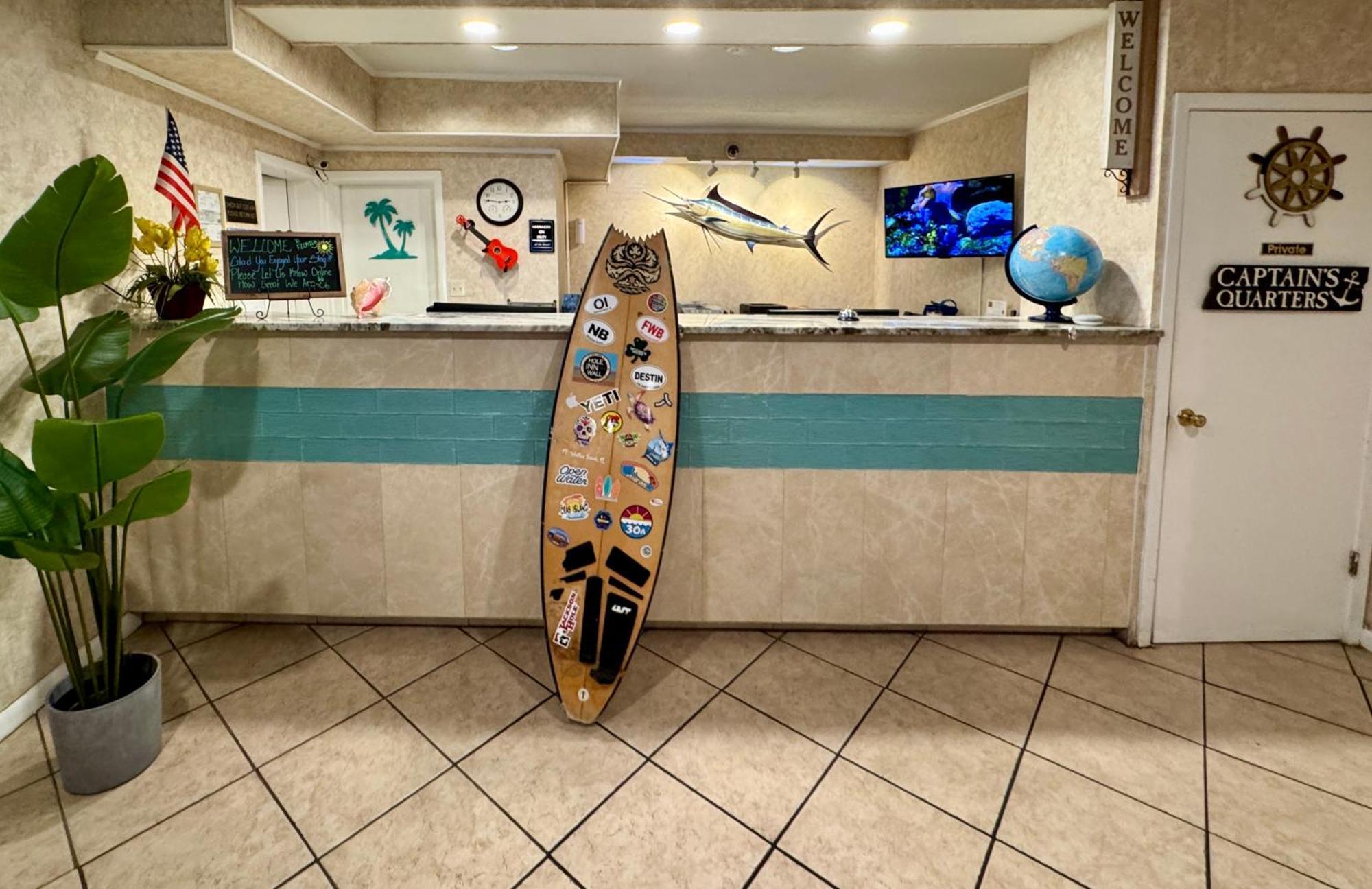 Hole The - Walton - Sunset Plaza - Nearby Beaches & Hurlburt 2*